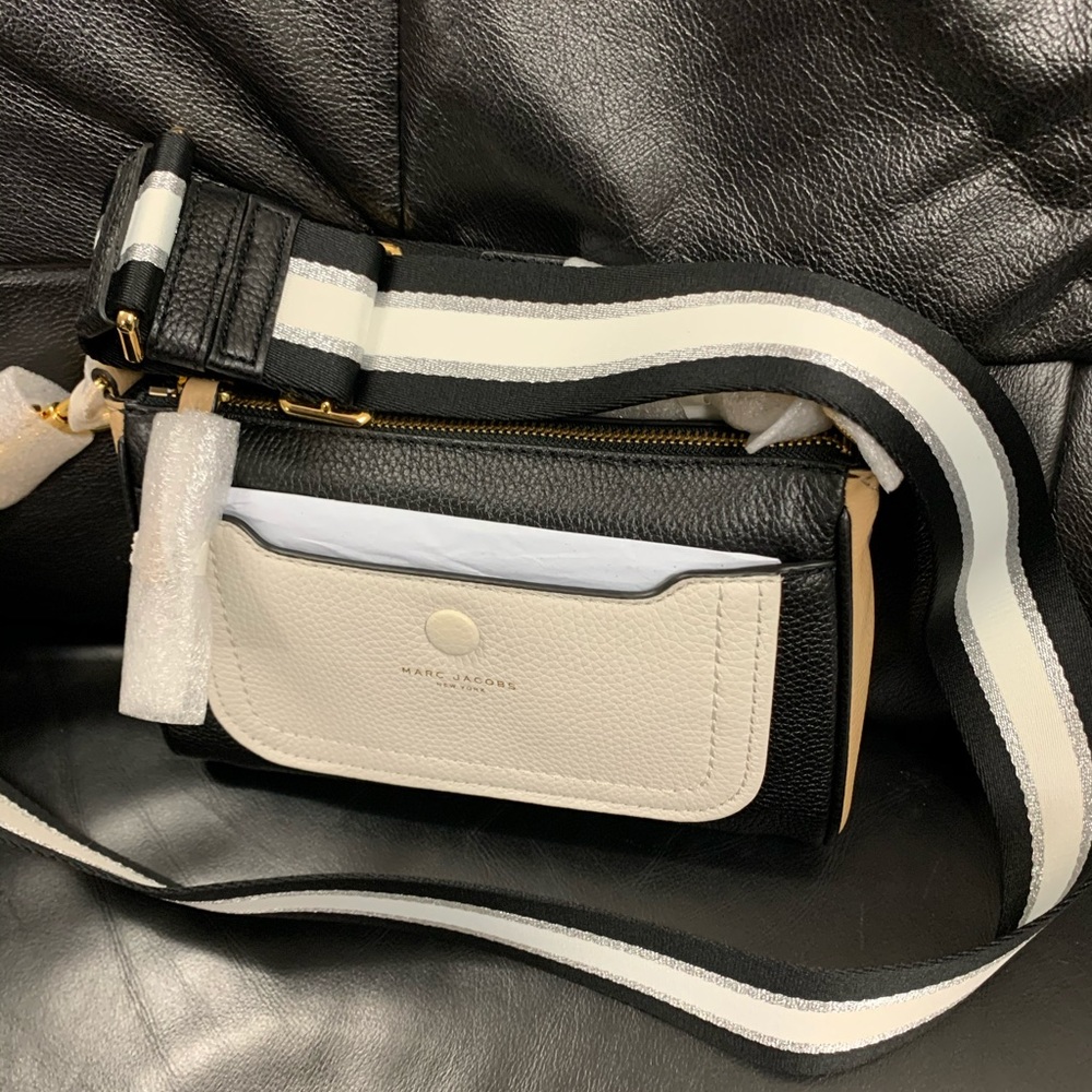 Marc Jacobs Empire City Leather Crossbody Bag
